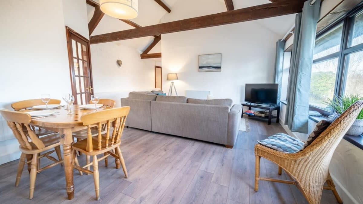Charming 2 Bedroom Coastal Cottage Nr Bude Zewnętrze zdjęcie